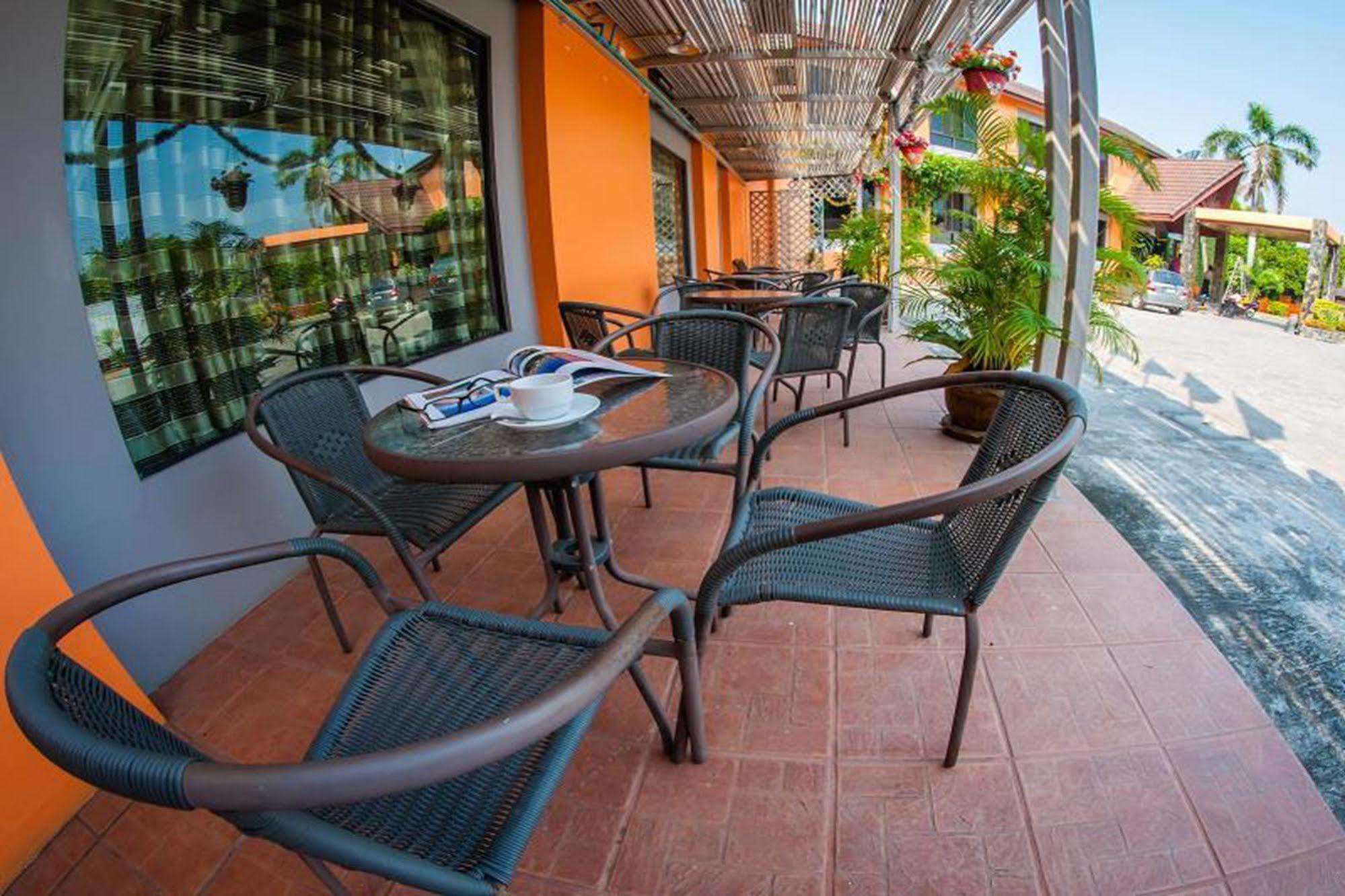 Hotel Siam Boutique Buriram Exterior foto